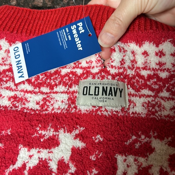 Old Navy Dog Sweater Red Fair-isle Print - Picture 4 of 5